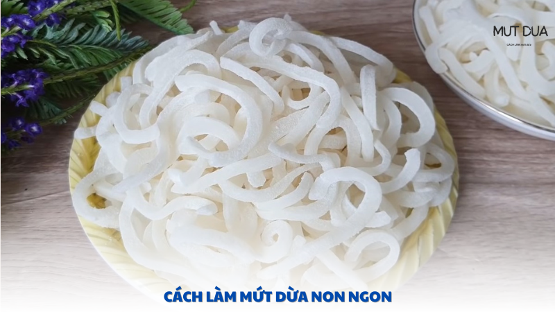 cách làm mứt dừa non ngon